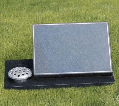 Primrose Gardens Ashes Grave with Granite Memorial - Type 1
